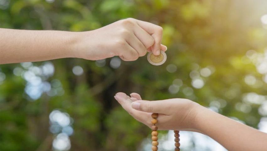 অসহায় ও দরিদ্র মুমিনের মর্যাদা