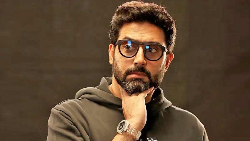 আংটি খুলে বিচ্ছেদের ইঙ্গিত দিলেন অভিষেক