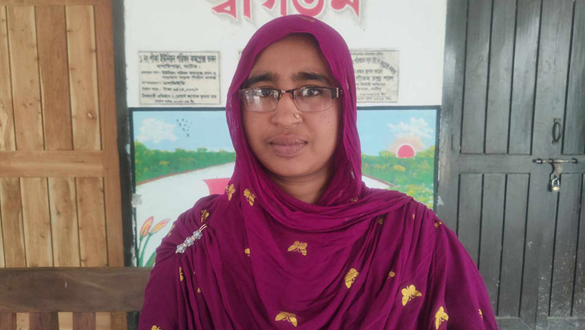  সংরক্ষিত নারী ইউপি সদস্য শিলা খাতুন। ছবি: প্রতিনিধি