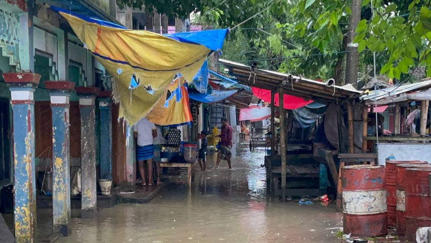 মৌলভীবাজারে নিম্নাঞ্চল প্লাবিত, পানিবন্দি ৫ লাখ মানুষ 
