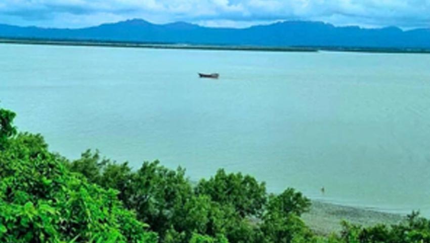 আবারও মর্টারশেলের শব্দে কাঁপছে টেকনাফ