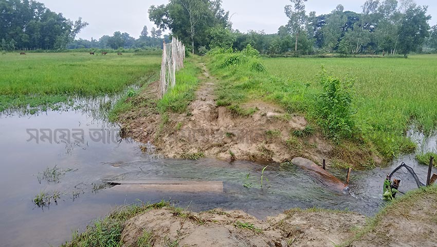 বন্যার ক্ষত এখনো রাস্তায়, ১১ মাসেও হয়নি সংস্কার 