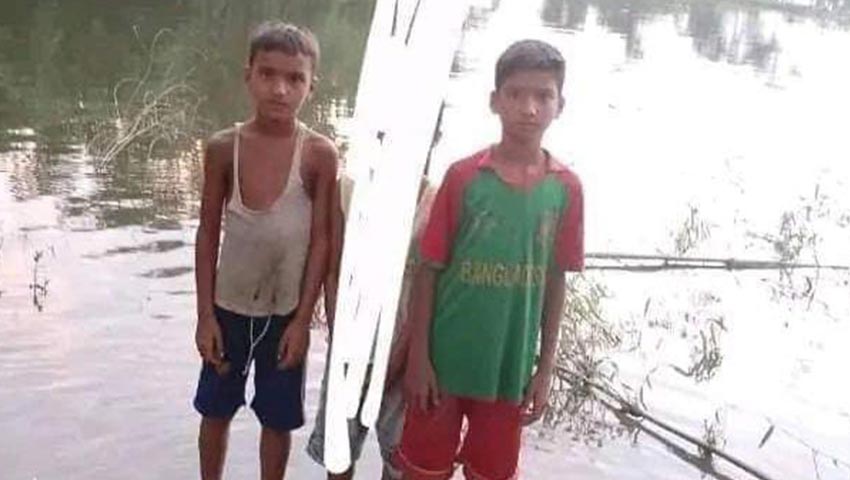 দুই ভাই মিলন হোসেন (১১) ও মুজাহিদ হোসেন (৯)। ছবি: প্রতিনিধি