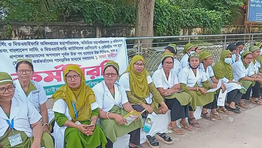 নড়াইলে নার্সদের কর্মবিরতিতে চরম দুর্ভোগে রোগীরা