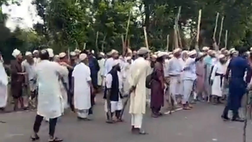 নাটোরে তাবলীগ জামায়াতের দুই গ্রুপের সংঘর্ষ, আহত ২০