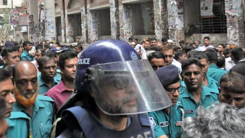 সাবেক মেয়র আতিক পাঁচদিনের রিমান্ডে