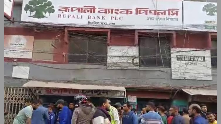আসামিদের রিমান্ড চাইবে পুলিশ
