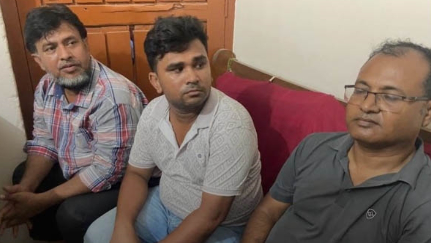 চাঁদাবাজিকালে আটক আমিরুল ইসলাম (৪২), ফারুক হোসেন (৪৫) ও জয় সরদার (৩০)। ছবি: সংগৃহীত