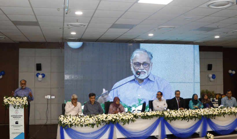 ‘চিকিৎসকদের প্রজ্ঞা ও নৈতিকতার সমন্বয়ে সেবা দিতে হবে’