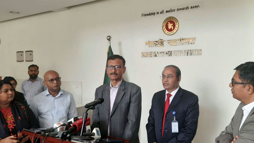 ‘ভারত শেখ হাসিনাকে ফেরত না দিলে কিছুই করার নেই’