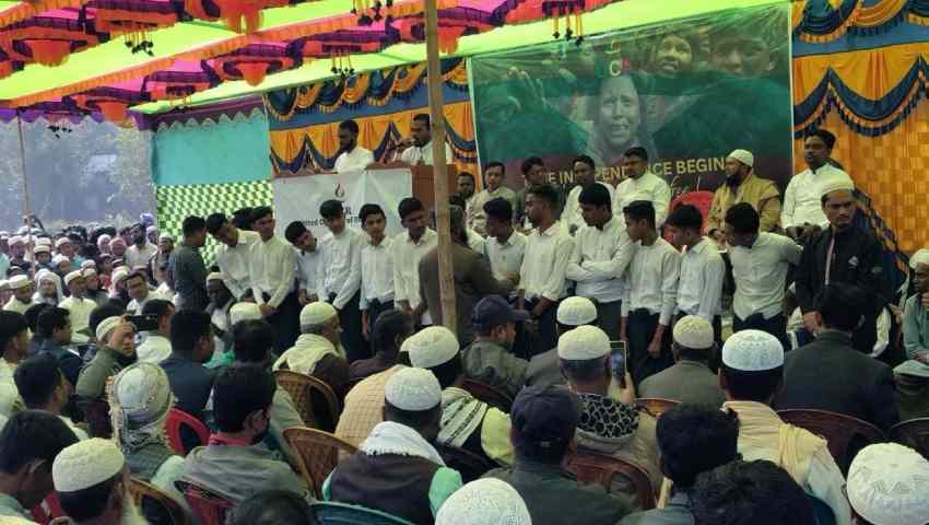রোহিঙ্গা ক্যাম্পে মিয়ানমারের স্বাধীনতা দিবস পালিত