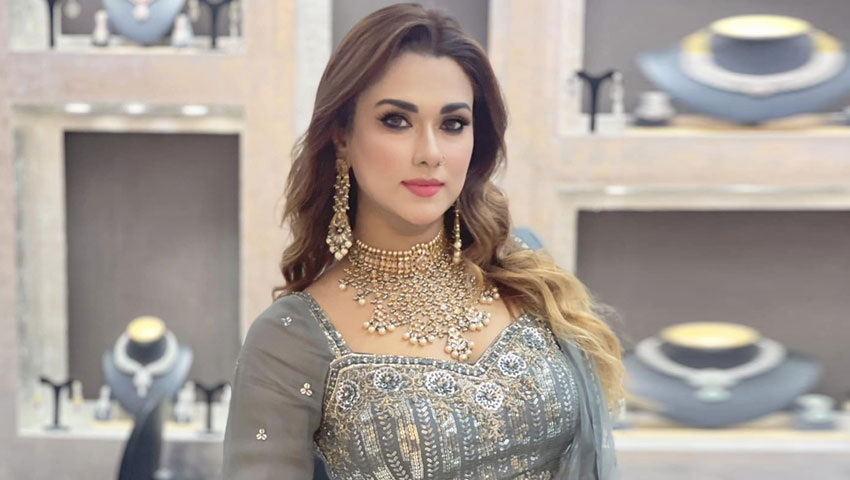 চাইলেই সব কাজে জড়ানো যায় না 