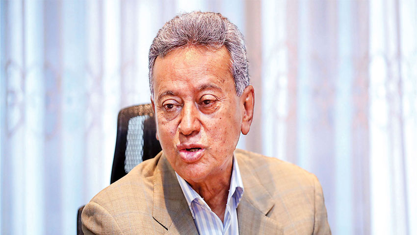 ব্যবসায়ীদের সঙ্গে আমলাতন্ত্রের যোগাযোগ কমানো হবে : আমীর খসরু