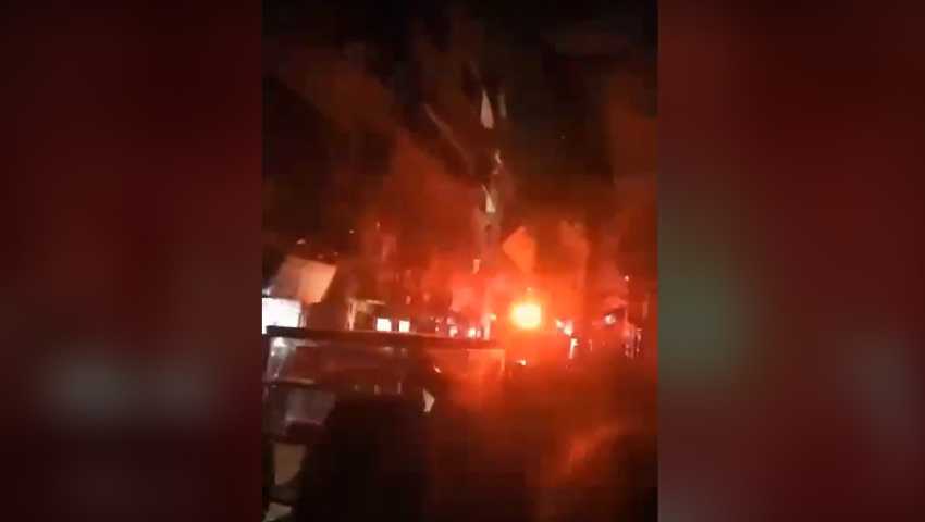 রাজধানীতে জুতার কারখানায় আগুন, দোকান কর্মচারী দগ্ধ