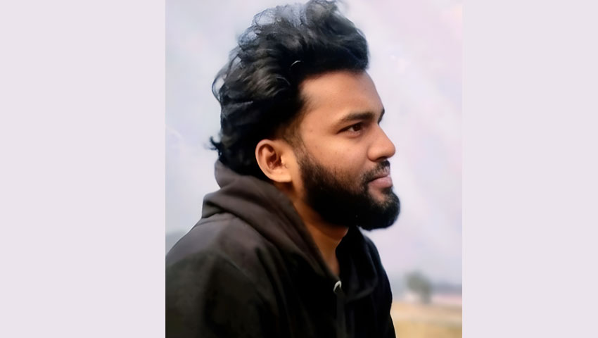 ঘরে ঝুলছিল জবি শিক্ষার্থীর মরদেহ