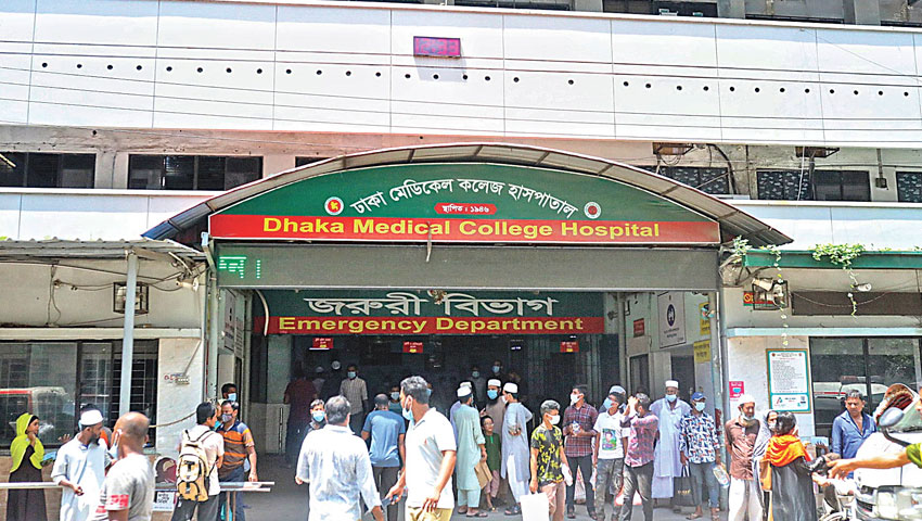 হাসপাতালের ছাদ থেকে লাফিয়ে রোগীর আত্মহত্যা 