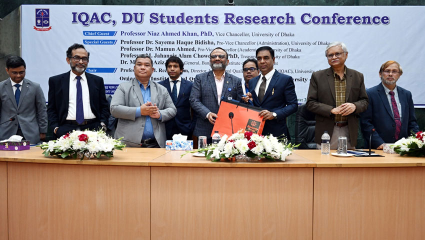 ঢাবিতে প্রথম শিক্ষার্থী গবেষণা সম্মেলন অনুষ্ঠিত     