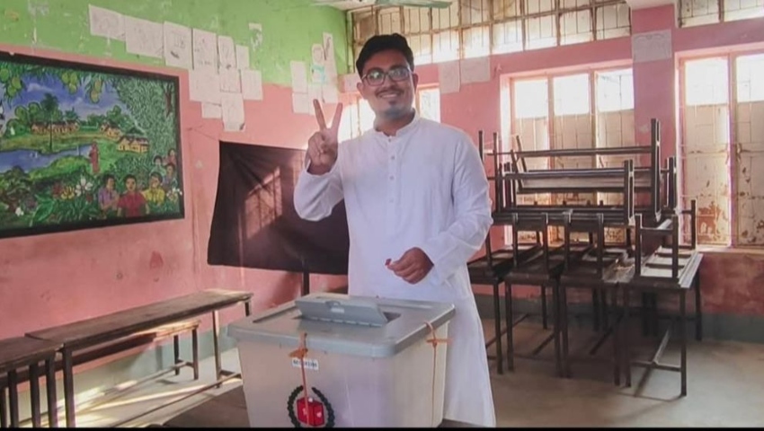 ভোট দিয়েছেন ডাকসু ভিপি সাদিক কায়েম 