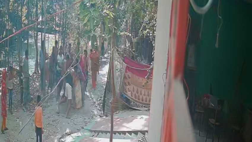 দেবরকে হত্যাচেষ্টার অভিযোগে ভাবির নামে থানায় অভিযোগ