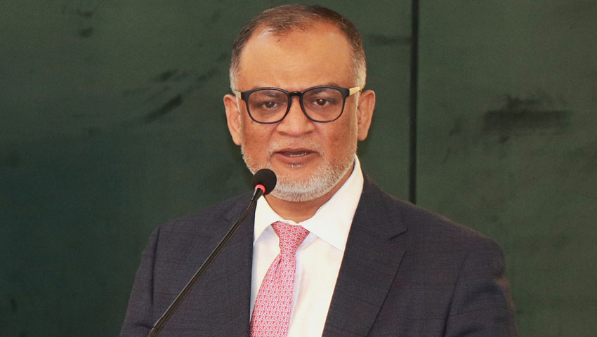 বিমানের চেয়ারম্যান পদ থেকে শেখ বশিরউদ্দীনকে অব্যাহতি