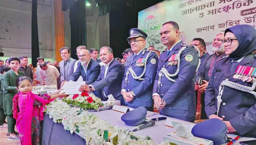 গণমাধ্যমের স্বাধীনতা নিশ্চিত করা হবে : তথ্যমন্ত্রী