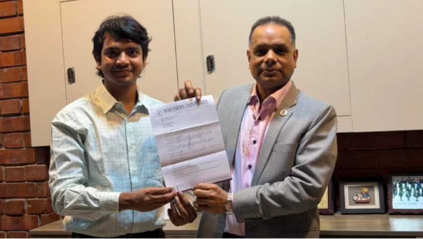 শিক্ষক হলেন ডাকসুর আলোচিত ভিপি প্রার্থী