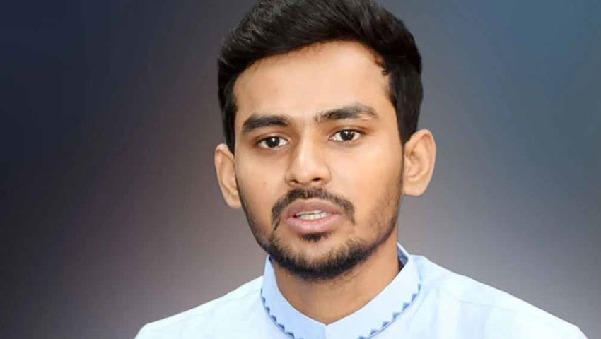 পরিবারসহ নিজের ব্যাংক হিসাবের তথ্য জানালেন আসিফ মাহমুদ