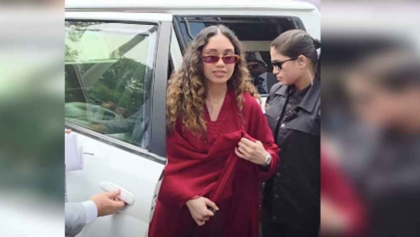 বাংলাদেশের খেলা দেখতে মাঠে জাইমা রহমান 
