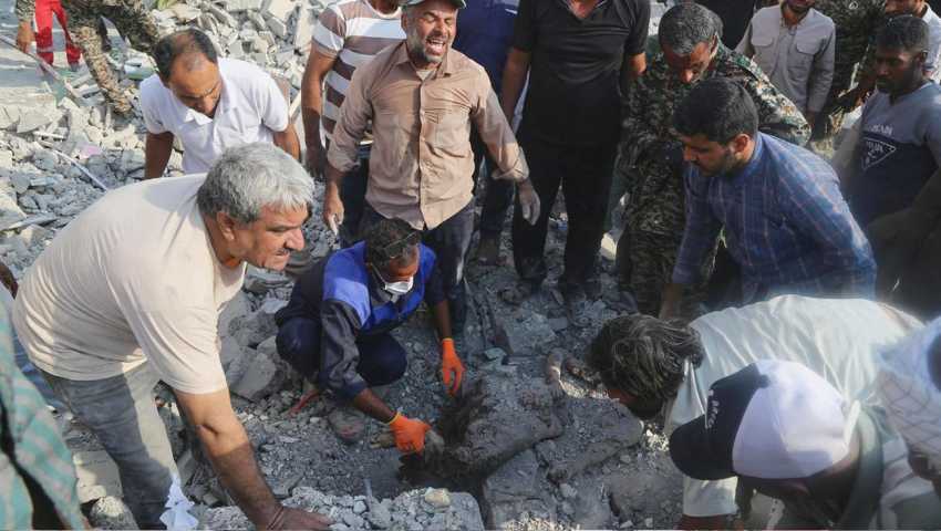 ইরানকে আর্থিক সহায়তা দিচ্ছে চীন