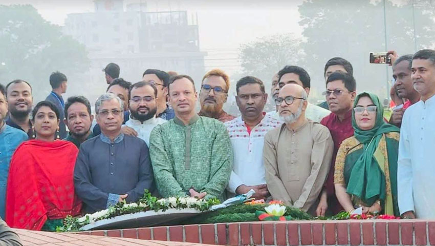 জাতীয় স্মৃতিসৌধে নবনিযুক্ত অ্যাটর্নি জেনারেলের শ্রদ্ধা