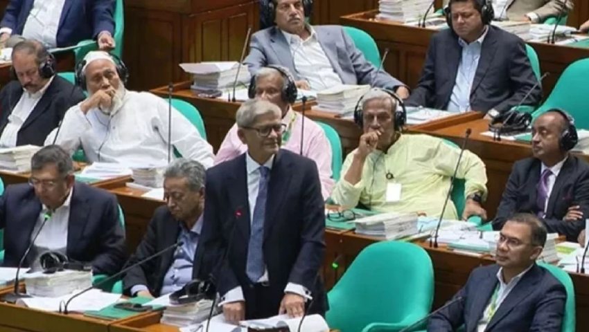 দুর্নীতিকে প্রশ্রয় না দিয়ে গ্রামের সড়ককে অগ্রাধিকার দেবে সরকার