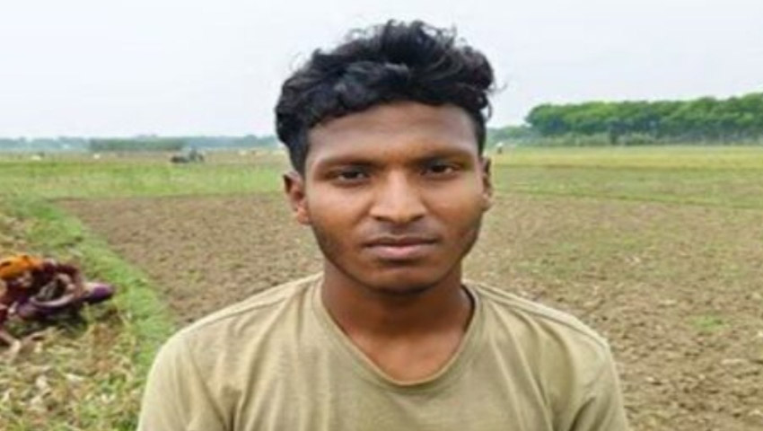 জাবিতে ভর্তির টাকা জোগাতে শ্রমিকের কাজ, ওমর পেলেন চেক