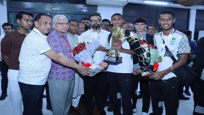 প্রধানমন্ত্রীর সাক্ষাৎ চান ট্রফিজয়ীরা 