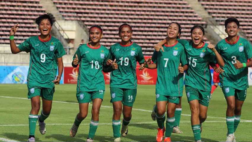 ইতিহাস গড়ার লক্ষ্য বাংলাদেশের 