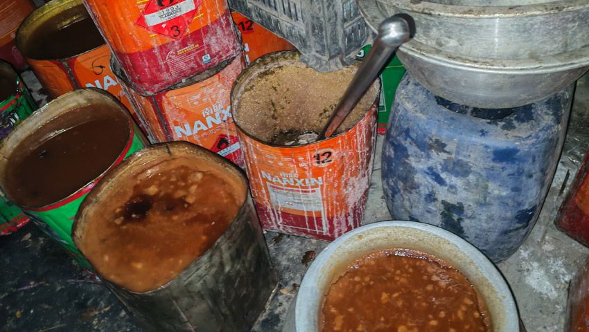 ভেজাল গুড় তৈরি, ৫০ হাজার টাকা জরিমানা