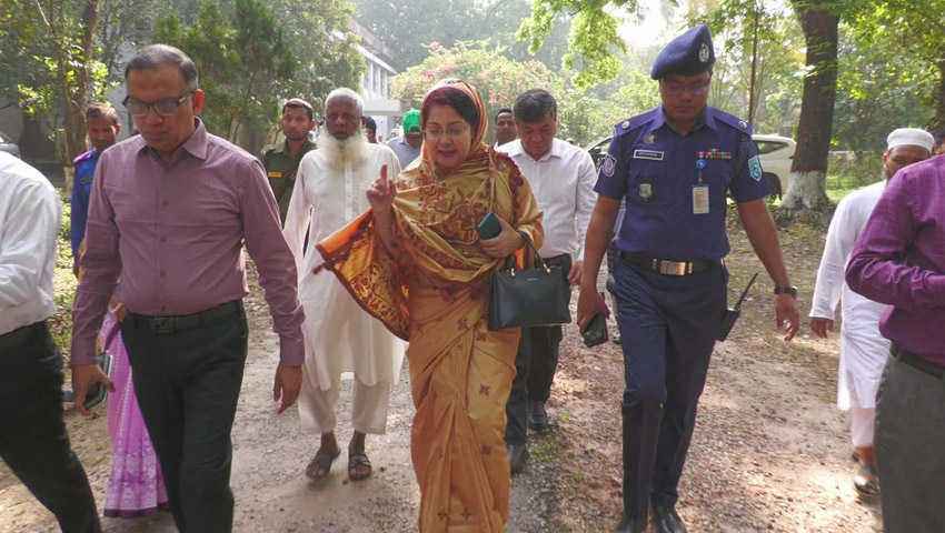 দিনাজপুরের টেক্সটাইল মিল খুব শীঘ্রই চালু করা হবে : বস্ত্র ও পার্ট প্রতিমন্ত্রী 