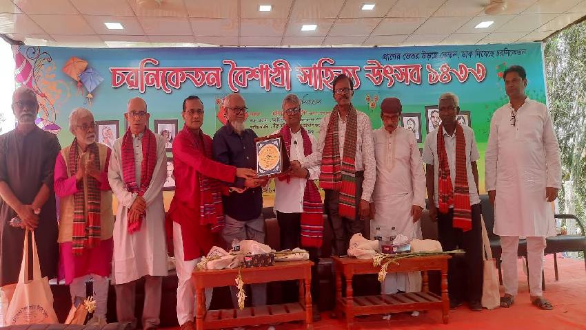 পাবনায় দুই বাংলার কবি সাহিত্যিকদের নিয়ে বৈশাখী সাহিত্য উৎসব 