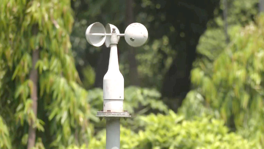 বজ্রসহ বৃষ্টির আভাস দিয়েছে আবহাওয়া অধিদফতর