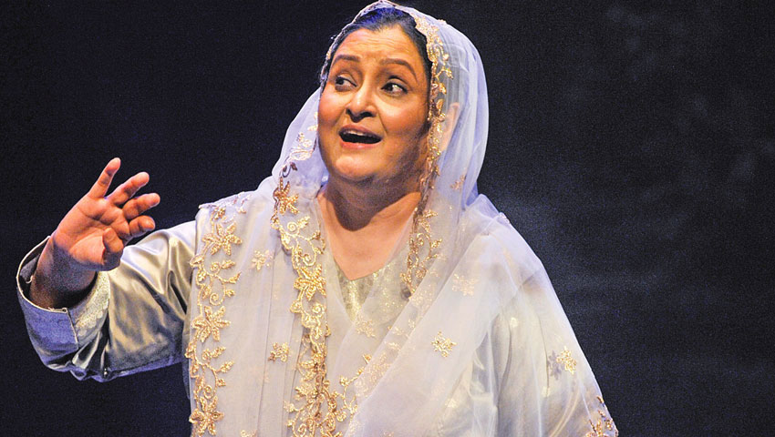 মঞ্চে ফের আসছে ‘লুৎফার প্রদীপ’ 