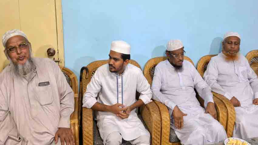 হাটহাজারী মাদ্রাসায় এনসিপির মুখপাত্র সজীব ভুঁইয়া