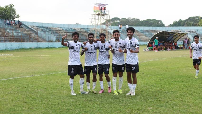 প্লে-অফে বসুন্ধরা ও মোহামেডান