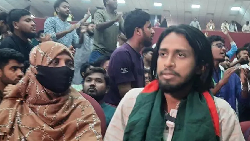 ফেসবুকে স্ট্যাটাসে যা বললেন সালাহউদ্দিন আম্মারের মা