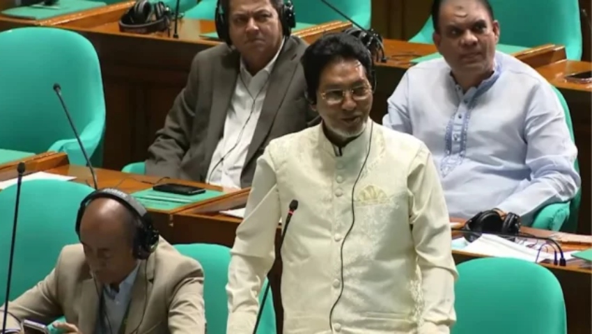  ‘প্রধানমন্ত্রী না থাকলে আমরা সংসদে বক্তা খুঁজে পাই না’