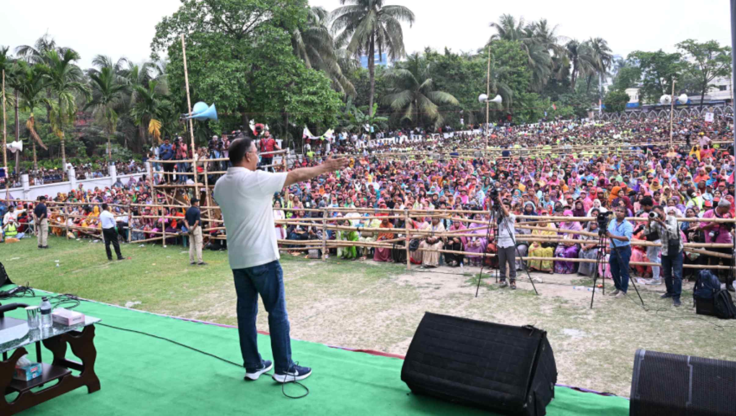 ‘জুজুর ভয় দেখিয়ে দেশের মানুষকে পিছিয়ে রাখা যাবে না’ 