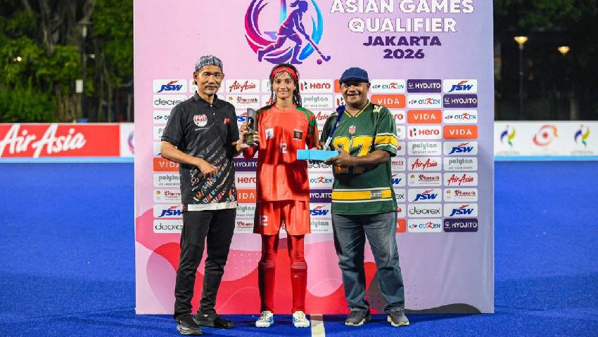 ‘সৎ বাবাও আমাকে অনেক সাপোর্ট করেন’
