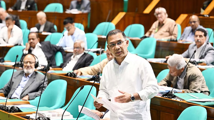 জলাবদ্ধতায় চট্টগ্রামবাসীর কষ্টে দুঃখ প্রকাশ প্রধানমন্ত্রীর