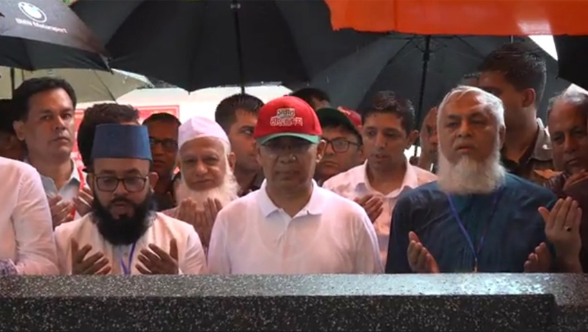 শাহজালাল মাজার জিয়ারত করলেন প্রধানমন্ত্রী তারেক রহমান