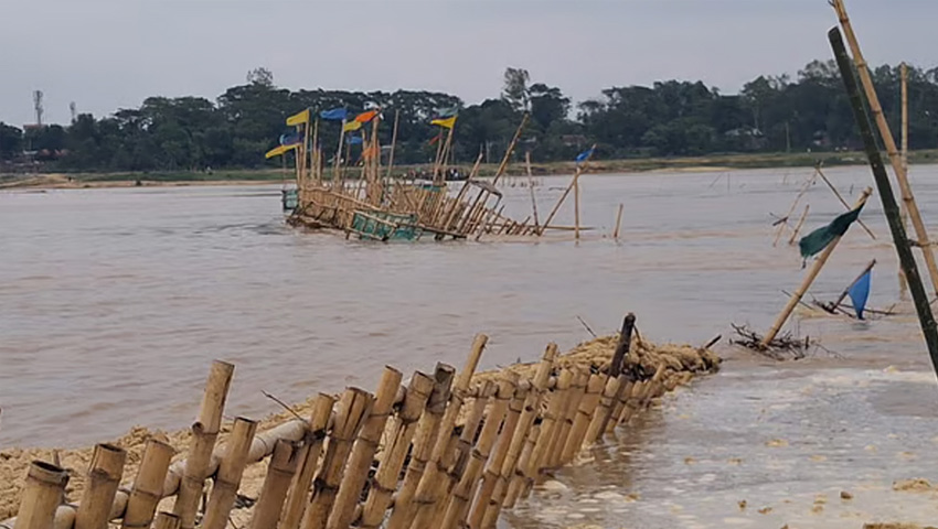 অতিবৃষ্টিতে বন্যার আশঙ্কা যে ৫ জেলায় 