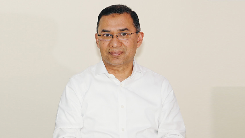 ঢাকায় পৌঁছালেন প্রধানমন্ত্রী
