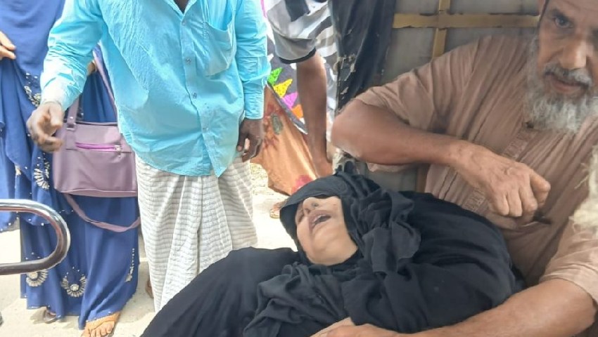 আদালতে হাজিরা দিতে এসে স্বামীর কোলে স্ত্রীর মৃত্যু